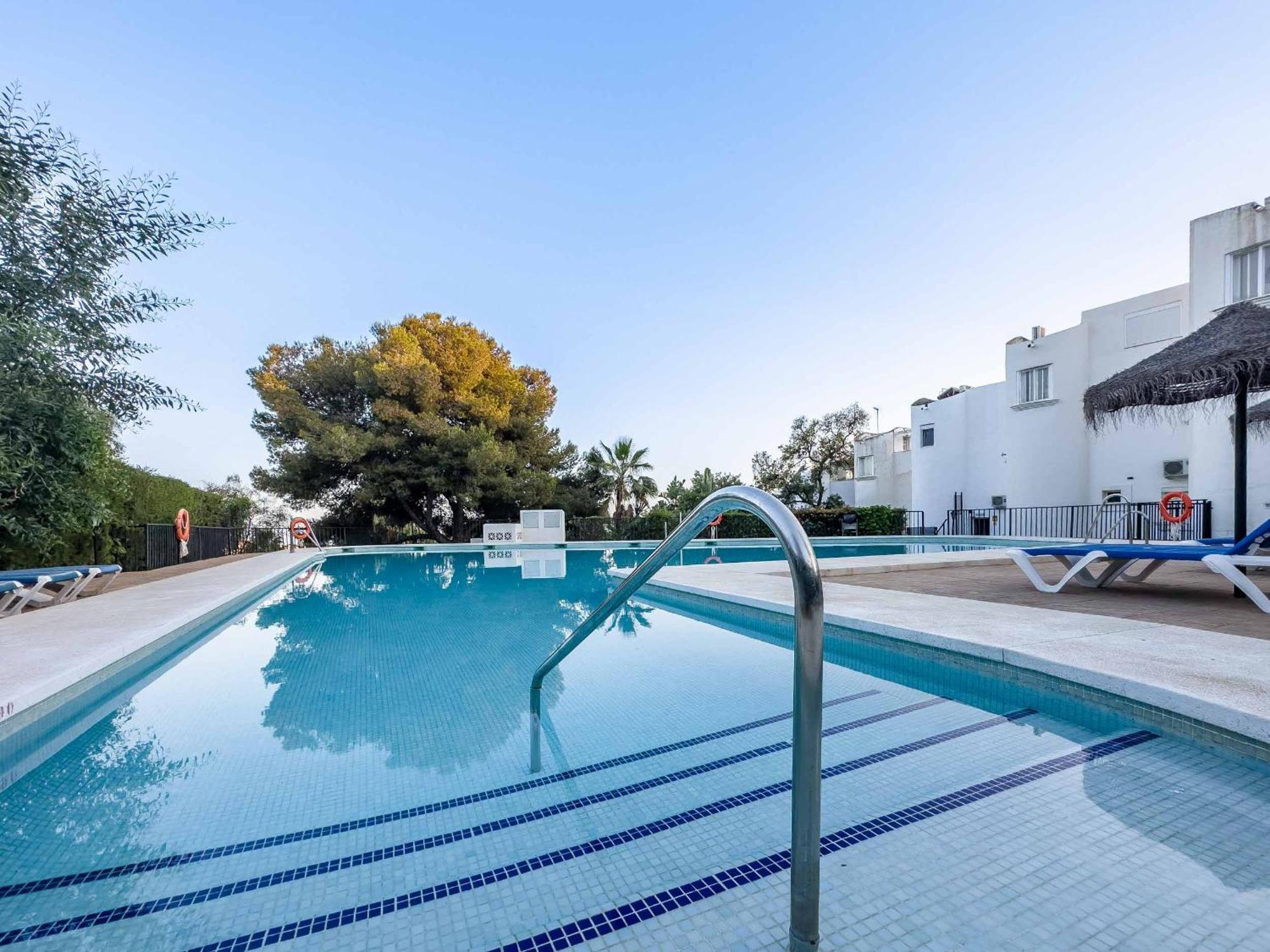 Apartment 75-apartment With Views In Elviria, *