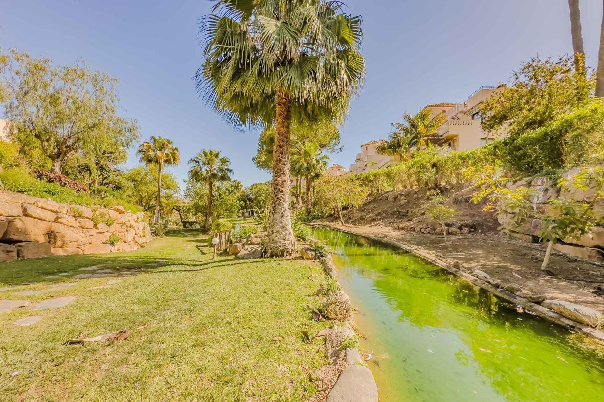 75-apartment With Views In Elviria, Apartment Marbella